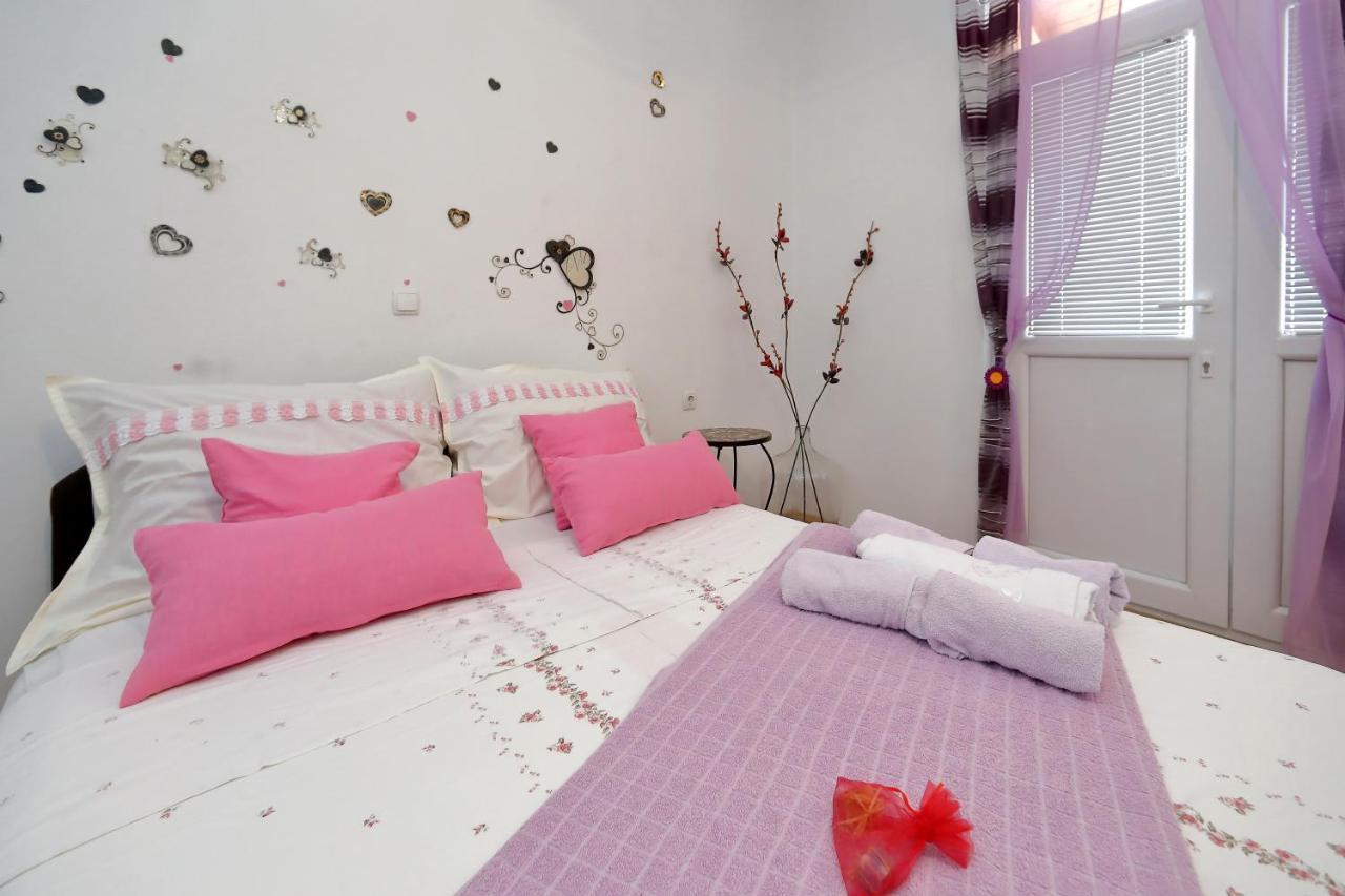 Apartments Ivana ビビニェ エクステリア 写真