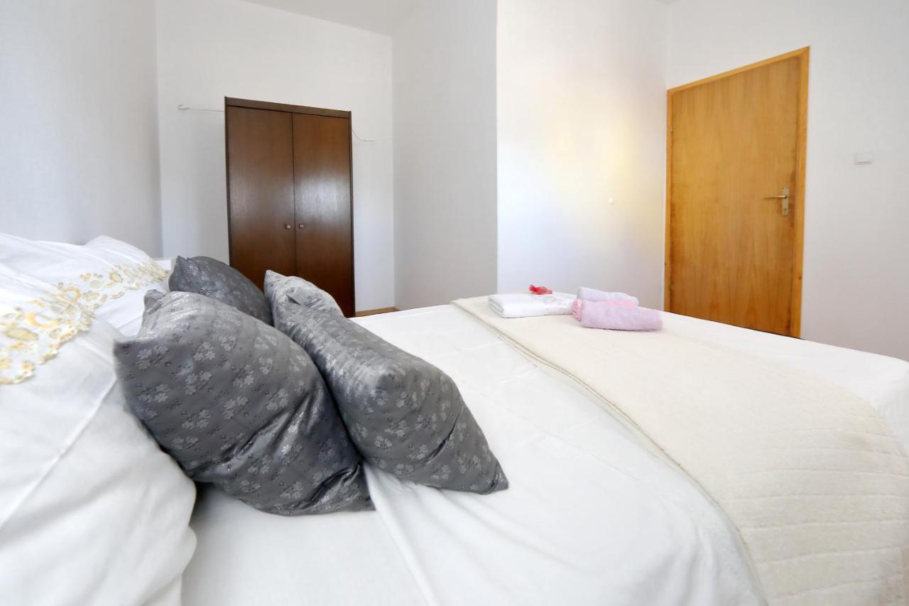 Apartments Ivana ビビニェ エクステリア 写真